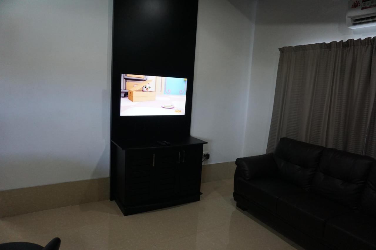 לאוטוקה Holiday Hire Fiji מראה חיצוני תמונה